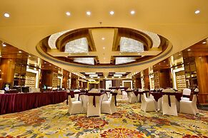 Regenta Central The Crystal