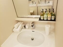 Glansit Akihabara Comfort Capsule Hotel