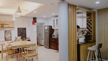 Hostie Saigon Wanderlust Home