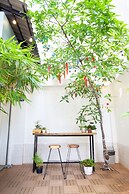 Hostie Saigon Wanderlust Home
