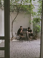 Hostie Saigon Wanderlust Home