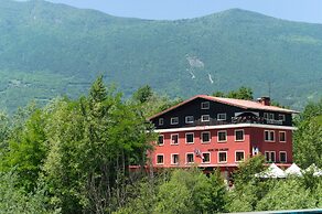 La Maison De Savoie