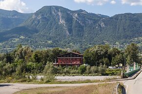 La Maison De Savoie