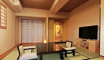 Ryokan KANADE