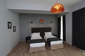 L.M Club Hotel