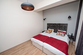 L.M Club Hotel