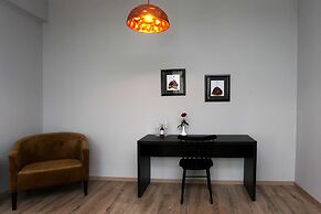 L.M Club Hotel