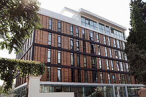 L.M Club Hotel