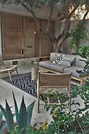 IridaChic Boutique Hotel & Spa