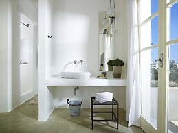 IridaChic Boutique Hotel & Spa