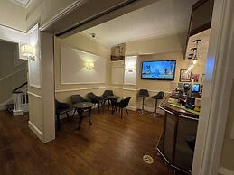 The Winchmore Hotel