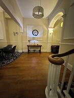 The Winchmore Hotel