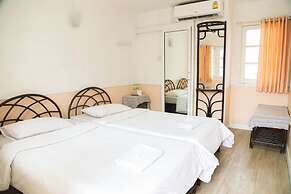 White Lodge Hotel Bangkok