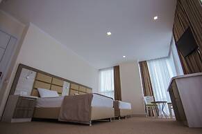 Hotel Green Glass
