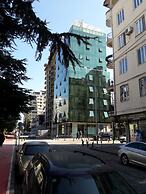 Hotel Green Glass