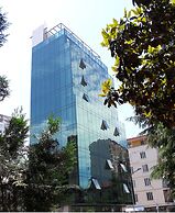 Hotel Green Glass