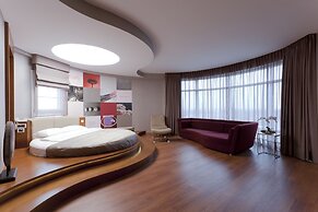 Orucoglu Oreko Hotel