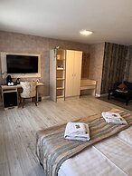 Novel Hotel