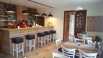 Novel Hotel