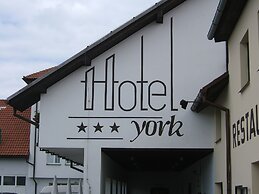 Hotel York