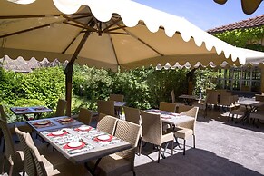 Hôtel le Pré Serroux