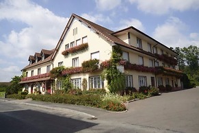 Hôtel le Pré Serroux