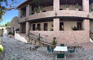 Hotel Hacienda ecoturistica la Salitrera