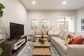 Summerville Vacation Homes by Columbia Management