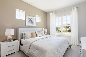 Summerville Vacation Homes by Columbia Management