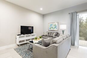 Summerville Vacation Homes by Columbia Management