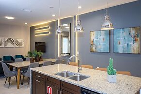 Summerville Vacation Homes by Columbia Management