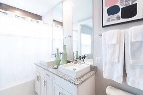 Summerville Vacation Homes by Columbia Management