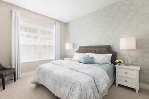 Summerville Vacation Homes by Columbia Management