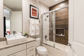 Summerville Vacation Homes by Columbia Management