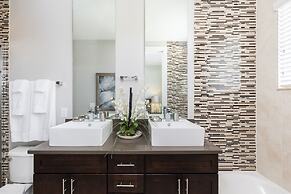 Summerville Vacation Homes by Columbia Management