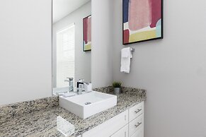 Summerville Vacation Homes by Columbia Management