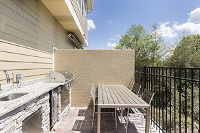 Summerville Vacation Homes by Columbia Management