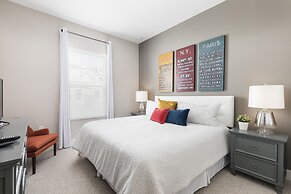 Summerville Vacation Homes by Columbia Management