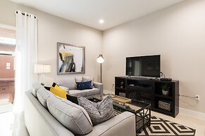 Summerville Vacation Homes by Columbia Management