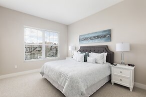 Summerville Vacation Homes by Columbia Management