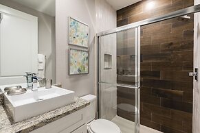 Summerville Vacation Homes by Columbia Management