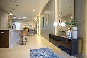 Summerville Vacation Homes by Columbia Management