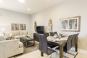 Summerville Vacation Homes by Columbia Management