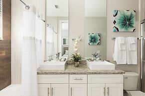 Summerville Vacation Homes by Columbia Management