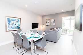 Summerville Vacation Homes by Columbia Management