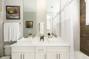 Summerville Vacation Homes by Columbia Management