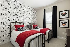 Summerville Vacation Homes by Columbia Management