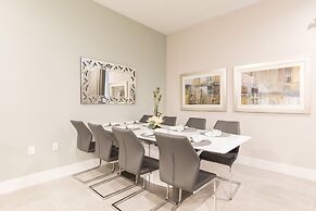 Summerville Vacation Homes by Columbia Management