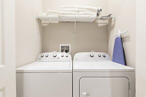 Summerville Vacation Homes by Columbia Management