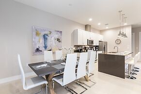 Summerville Vacation Homes by Columbia Management